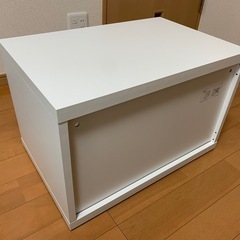IKEA　テレビ台　ホワイトの画像