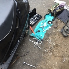 車やバイクの修理整備･カスタムお安く承ります^^
