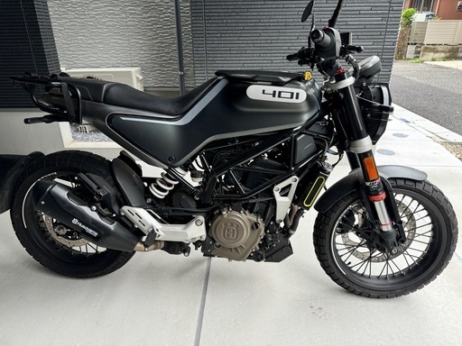 ハスクバーナ　スヴァルトピレン 401 2020年式　svartpilen401