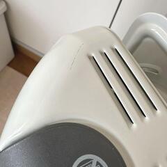 【美品】DeLonghi　デロンギ　オイルヒーター HJ0812 （8~10畳）の画像