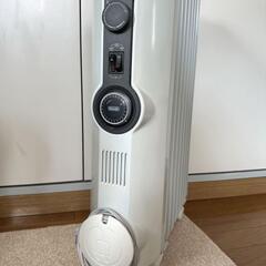 【美品】DeLonghi　デロンギ　オイルヒーター HJ0812 （8~10畳）の画像