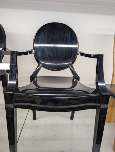 ありがとうございました！カルテル ルイゴーストチェア ブラック