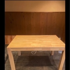 【25日まで】IKEA ダイニングテーブル　NORDBY 125cm