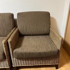 和モダンソファ・テーブルセットの画像