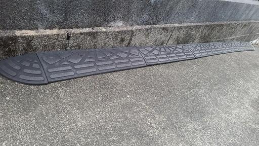 《値下げしました》段差スロープ　段差プレート　駐車場等