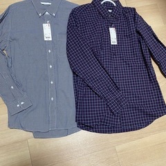 ユニクロ　UNIQLO  　男性シャツ　2枚まとめて　新品未使用...