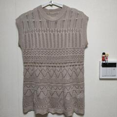 色はべ−ジユでサイズMです☝️レ−ス，下はパンツ。の画像