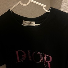 ディオールTシャツ