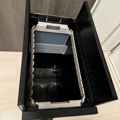 ゴミ箱の画像