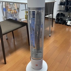 タワーヒーター
