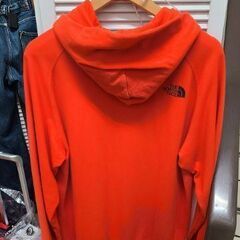 J7808【値下げしました！】THE NORTH FACE　ザ ノースフェイス　パーカー　NT12031　Mサイズ　簡易クリーニング済【リユースのサカイ柏店】の画像