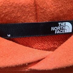J7808【値下げしました！】THE NORTH FACE　ザ ノースフェイス　パーカー　NT12031　Mサイズ　簡易クリーニング済【リユースのサカイ柏店】の画像