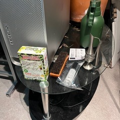 サイドテーブル
