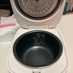3合炊き炊飯器の画像