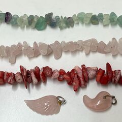 【値下げ】天然石ブレスレット３　＋　ペンダントトップ２個