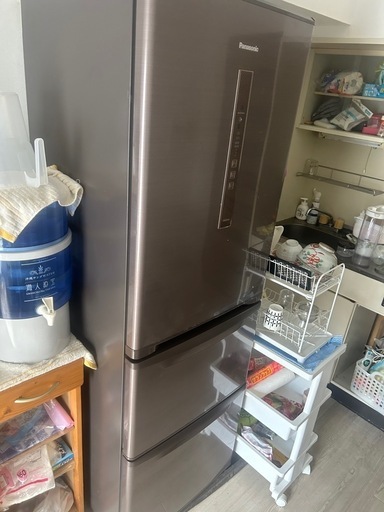 ドラム式乾燥付き洗濯機と冷蔵庫をセットで引き取ってくれる方限定です
