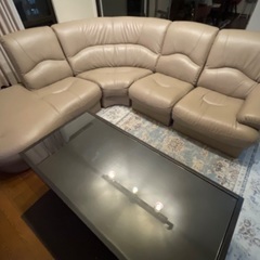 日本製　ソフトレザー　4人掛けソファ