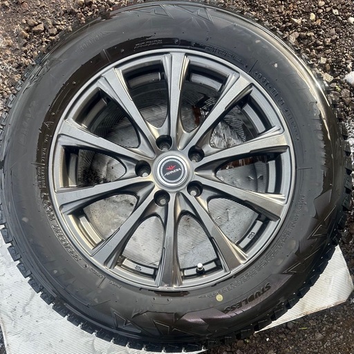 BLIZZAK225/65R17 2019年4本組冬タイヤ