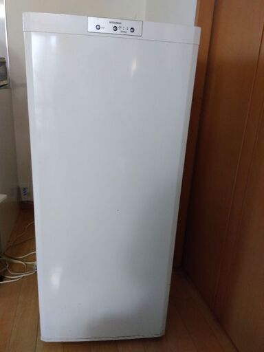 三菱の冷凍庫　　中古