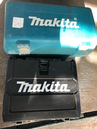 ☆彡Makita！マキタ!!14.4v!!インパクトドライバー＋サンダーセット！日曜大工!DIY!電動工具!!充電器・バッテリー・ケース付き!!!