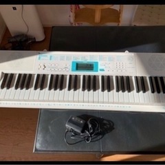 電子キーボード，電子ピアノ