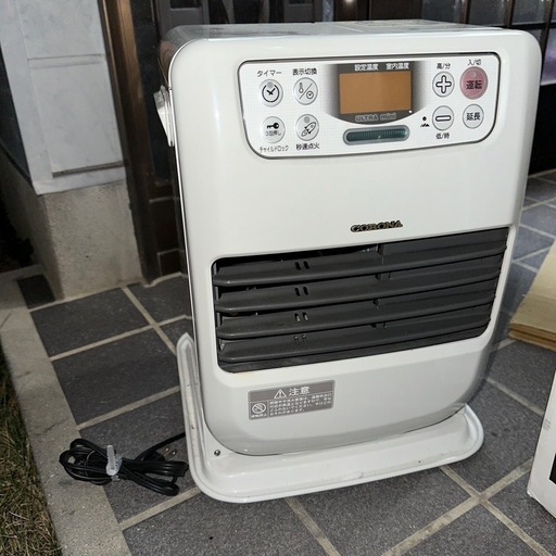 ファンヒーター コロナ