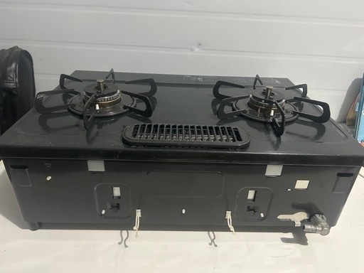美品【Paloma】ガスコンロ 2023年製 IC-S37-2R ①2023年製 パロマ LPガスパロマ ガスコンロ IC-S37-R 電池＆ガスホース