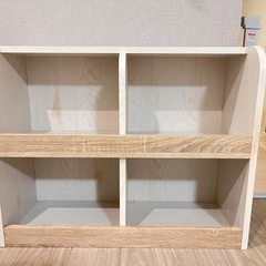 収納棚　おもちゃ収納　おもちゃ箱