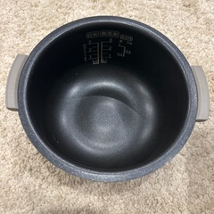 SHARP ジャー炊飯器3合　2018年製の画像