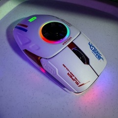 ほぼ新品✨️ゲーミングマウスの画像