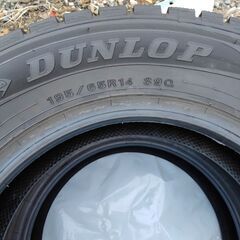DUNLOP　WINTERMAX　195/65R14　４本セット　未使用　プロボックスの画像
