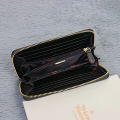 Vivienne Westwood ヴィヴィアンウエストウッド　長財布の画像