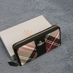 Vivienne Westwood ヴィヴィアンウエストウッド　長財布の画像