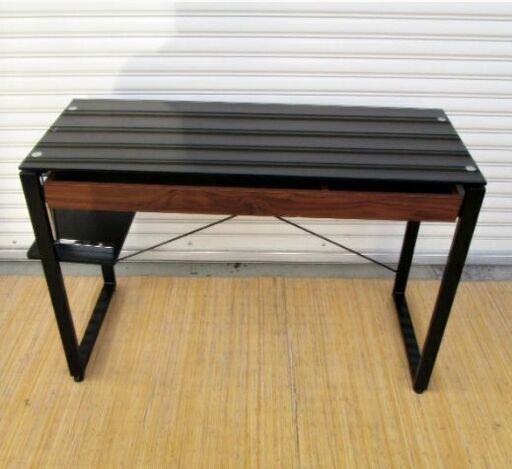 【基本、直接引取限定】【配送リクエストOK！】リビンズ　ガラスデスク　ビスタ　AK2154-01LO　BKブラック　PCデスク　おしゃれ強化ガラス