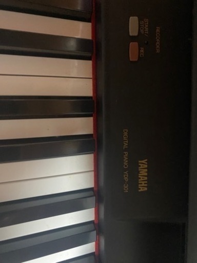 ピアノ　YAMAHA ヤマハ　楽器　音楽　家あげます