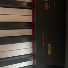 ピアノ　YAMAHA ヤマハ　楽器　音楽の画像