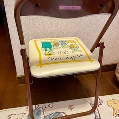 こども用　折り畳み椅子&机　の画像