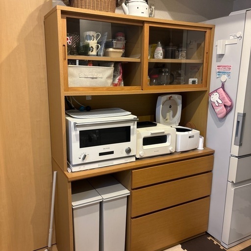 引き取り先あちゃま　無印良品オーク材食器棚