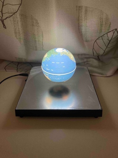 ファンタジーユニバース　ゼウス　地球発光体