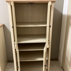 ミニ食器棚①の画像