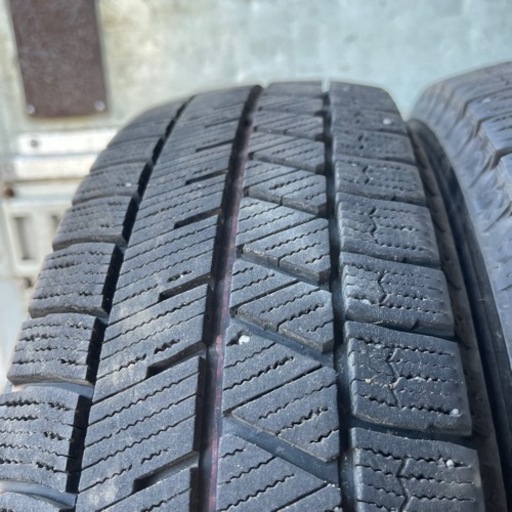 極上タイヤ　BRIDGESTONE ブリヂストン　ブリジストン　VRX3 155/65R14 スタッドレス　タイヤ　2021年製　14