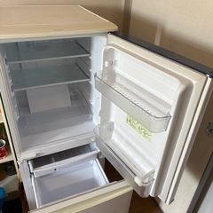 無料　冷蔵庫(12日午後or14日)