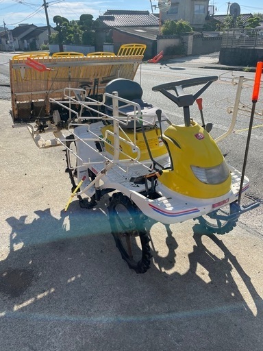 田植機　田植え機　4条植え