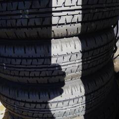 ダンロップ、夏、145Ｒ12..ＬＴ付145、80.12の画像