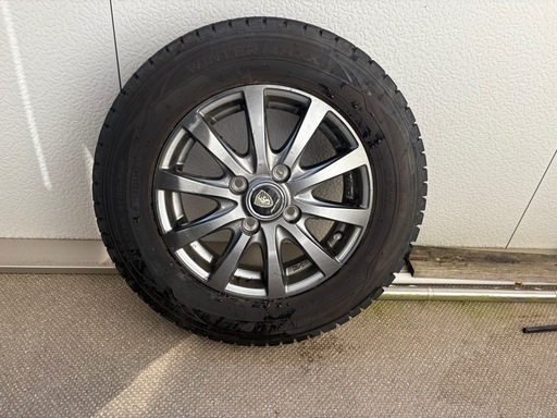 【美品 4本セット】スタッドレスタイヤ 145/80R13 NBOX