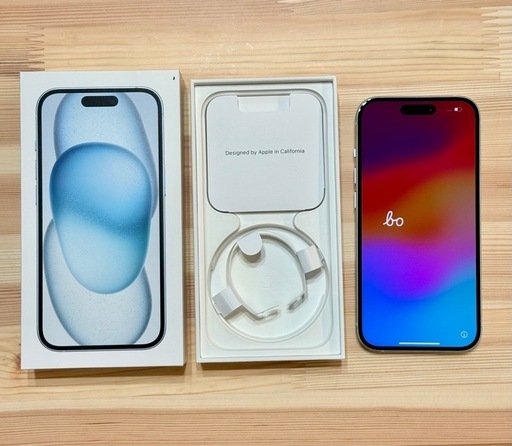 iPhone 15 SIMフリー　256GB ブルー