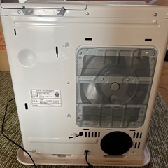 石油ファンヒーターの画像
