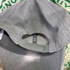 アンダーアーマー未使用キャップの画像