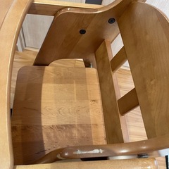 ベビーハイチェアの画像