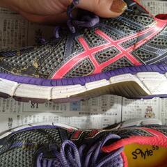 【問い合わせあり】アシックスのスニーカー　※用途限定しますの画像